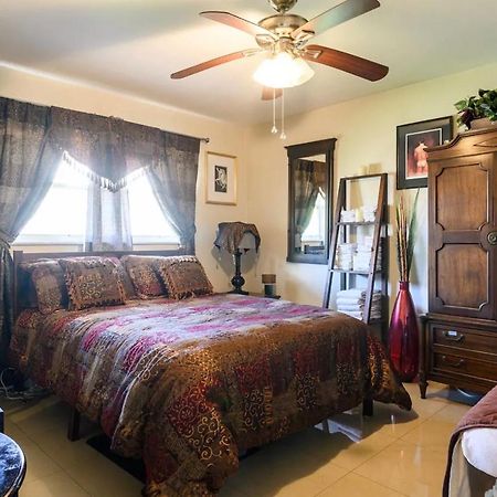 Sherry'S Place Home & Apartments デイニア・ビーチ エクステリア 写真