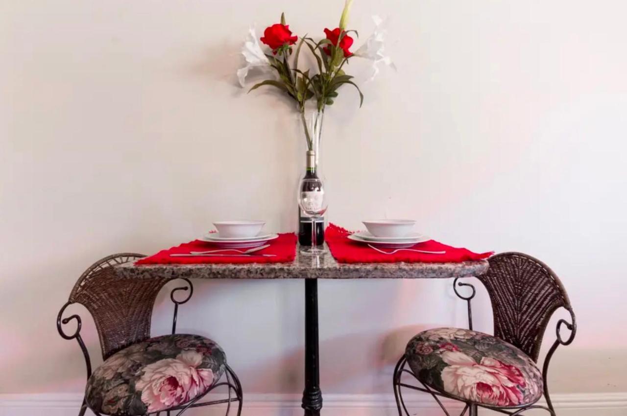 Sherry'S Place Home & Apartments デイニア・ビーチ エクステリア 写真